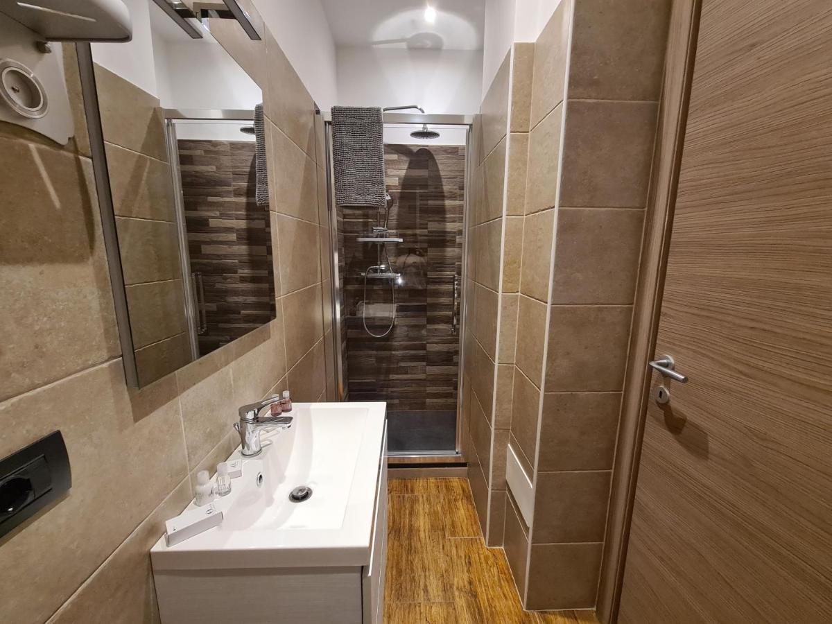 Nido Usuelli Apartment Милано Екстериор снимка